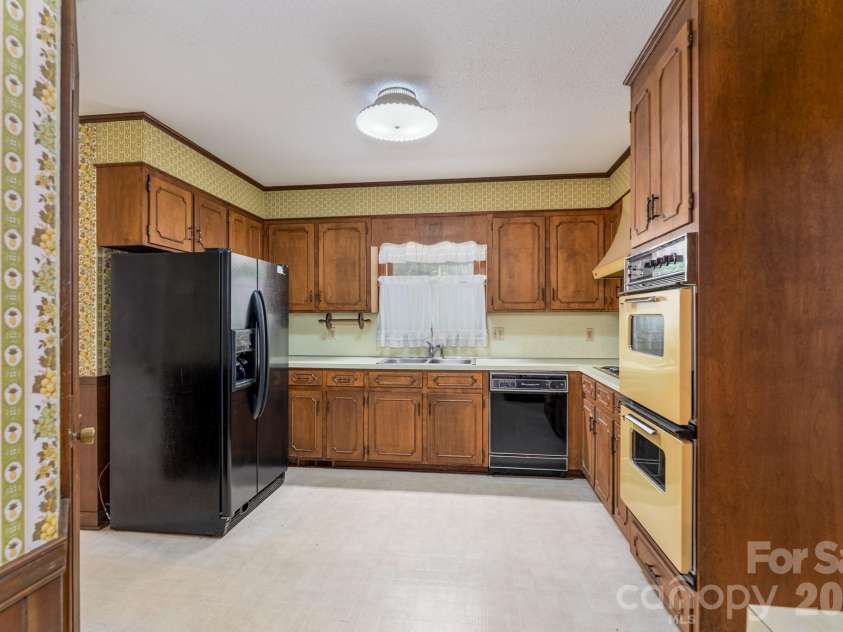 1836 Westbrook Road, Edgemoor, SC 29712.  MLS# CAR4379037, YatesRealty ID 19787. 