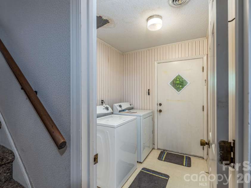 1836 Westbrook Road, Edgemoor, SC 29712.  MLS# CAR4379037, YatesRealty ID 19787. 