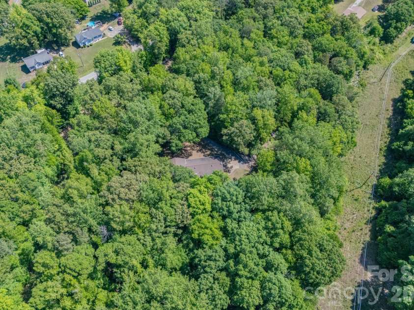 1836 Westbrook Road, Edgemoor, SC 29712.  MLS# CAR4379037, YatesRealty ID 19787. 