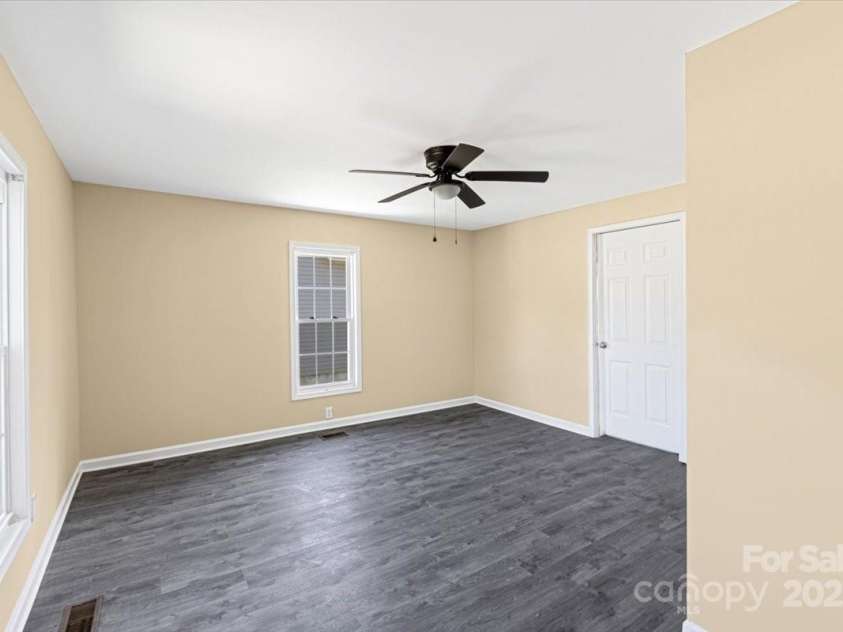 3209 Lowell Road, Lowell, NC 28054.  MLS# CAR4263316, YatesRealty ID 19789. 