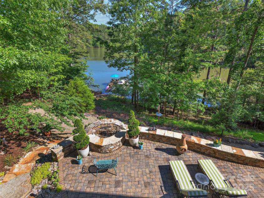 92 Island View Court, Mill Spring, NC 28756.  MLS# CAR4263275, YatesRealty ID 19790. 