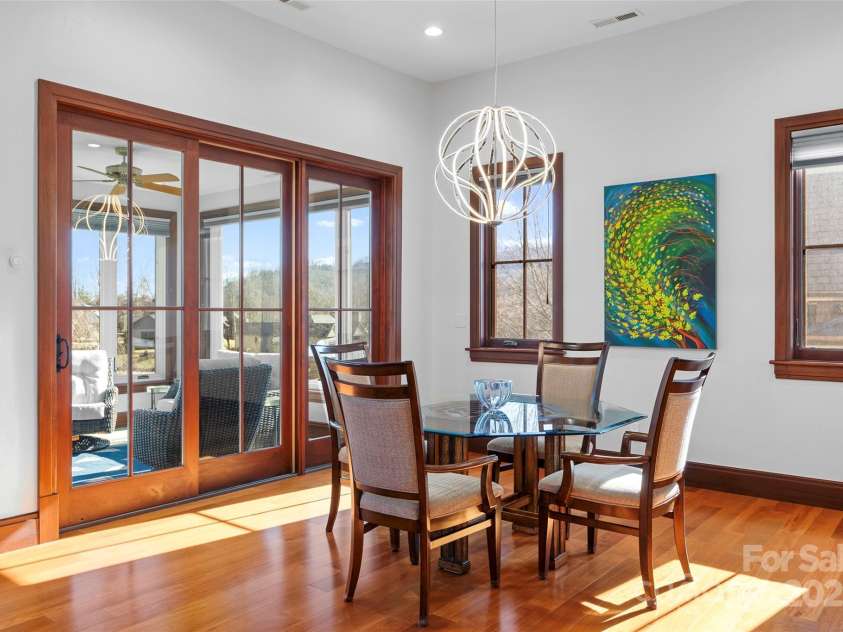 34 Foxbridge Way, Arden, NC 28704.  MLS# CAR4211081, YatesRealty ID 19791. Dining Area