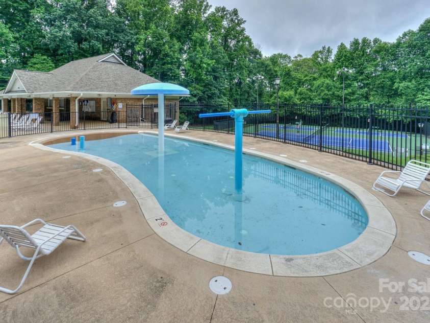 14831 Charterhouse Lane, Huntersville, NC 28078.  MLS# CAR4264707, YatesRealty ID 19794. Wynfield has amenities that include a Club house, playground, pool, and tennis court