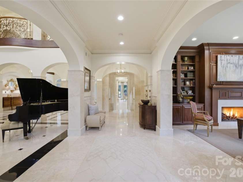 16460 Marvin Road, Charlotte, NC 28277.  MLS# CAR4377233, YatesRealty ID 19794. Hall to primary 
