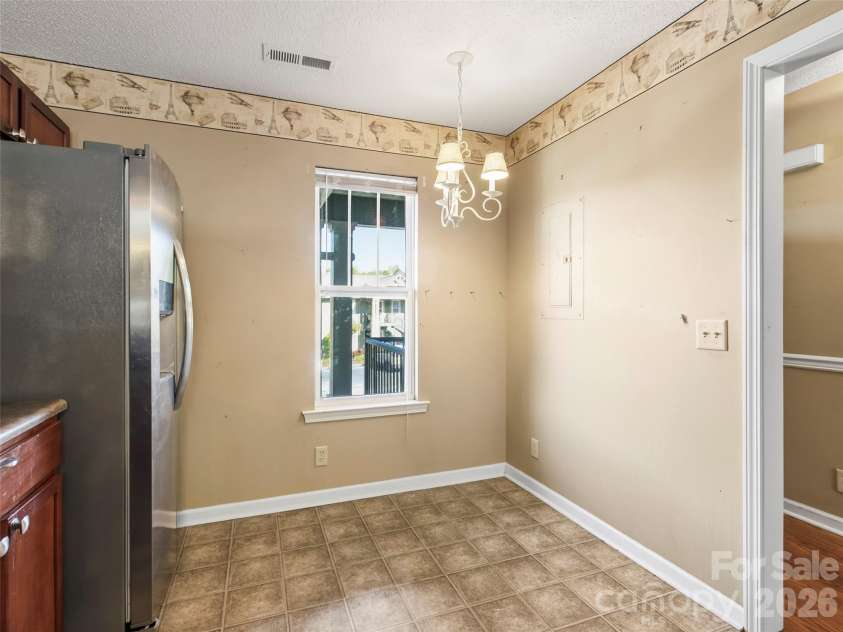 1704 Deermouse Way, Hendersonville, NC 28792.  MLS# CAR4379011, YatesRealty ID 19796. 