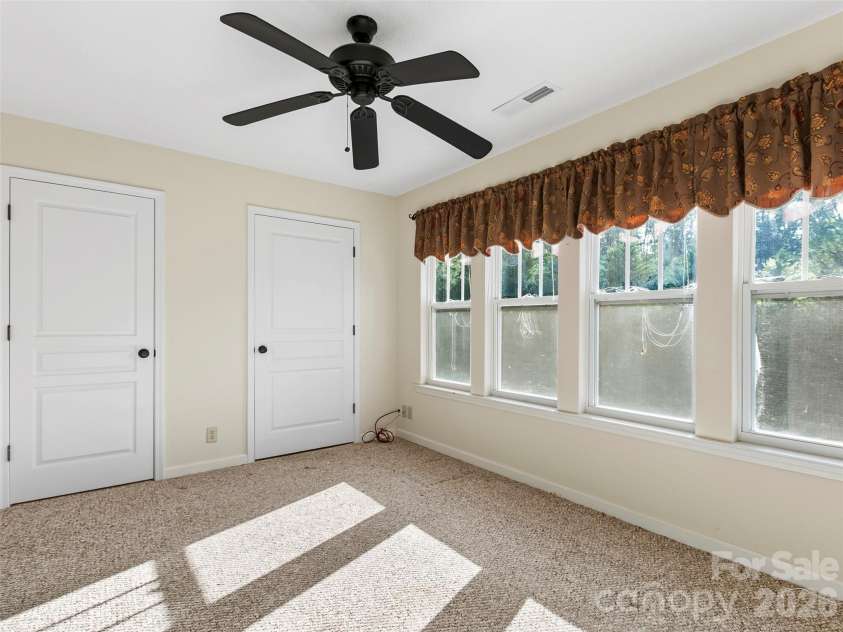 1704 Deermouse Way, Hendersonville, NC 28792.  MLS# CAR4379011, YatesRealty ID 19796. 