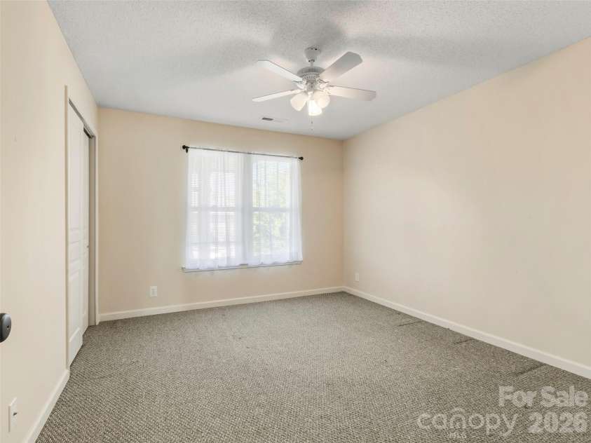 1704 Deermouse Way, Hendersonville, NC 28792.  MLS# CAR4379011, YatesRealty ID 19796. 
