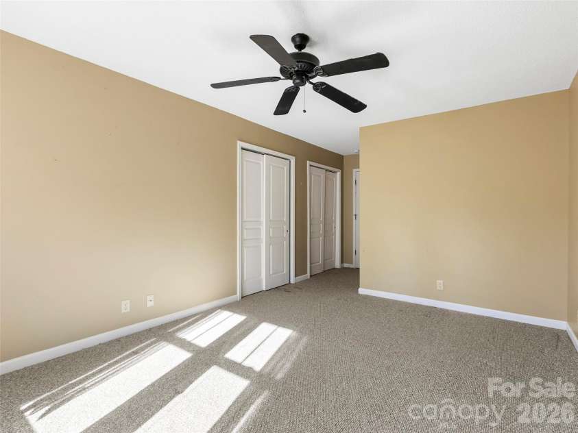 1704 Deermouse Way, Hendersonville, NC 28792.  MLS# CAR4379011, YatesRealty ID 19796. 
