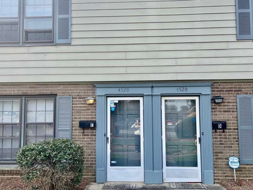 4520 Central Avenue, Charlotte, NC 28205.  MLS# CAR4231851, YatesRealty ID 19799. Front Door
