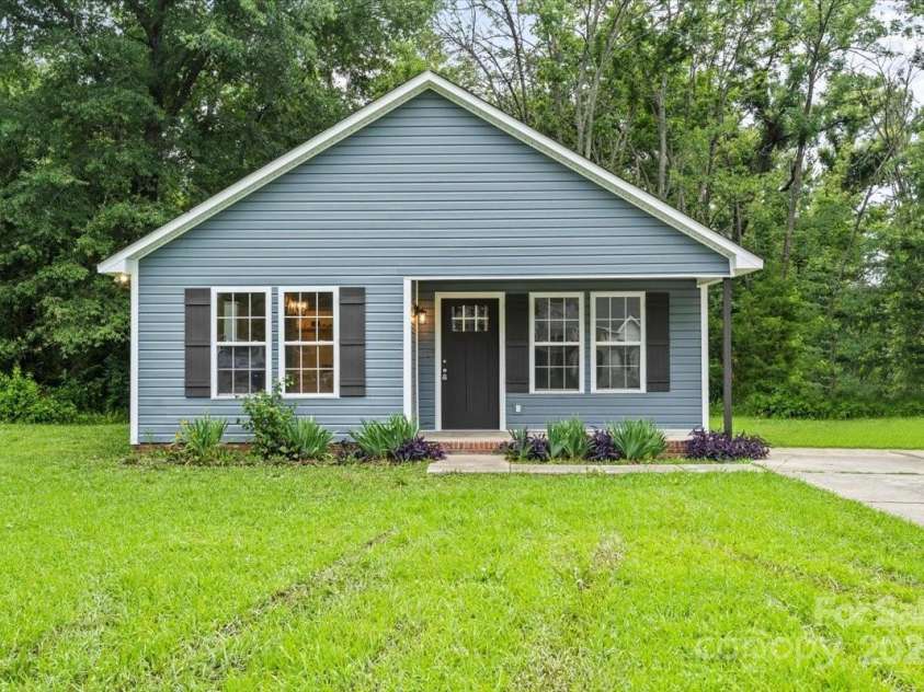 1320 Beaconfield Court, Rock Hill, SC 29730.  MLS# CAR4240971, YatesRealty ID 19800. 