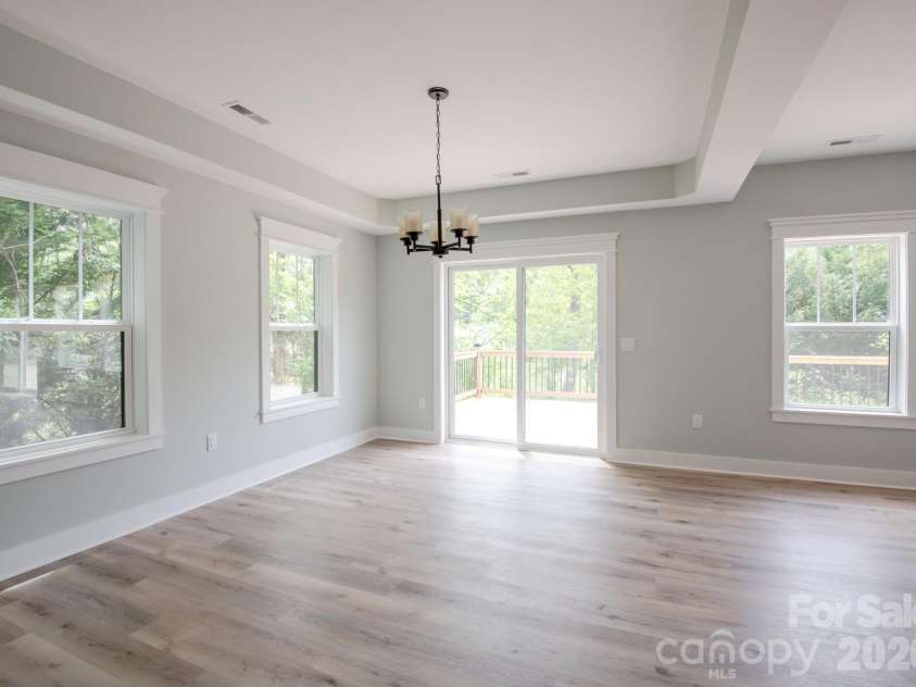 45 Gash Cove Road, Hendersonville, NC 28791.  MLS# CAR4379415, YatesRealty ID 19801. 