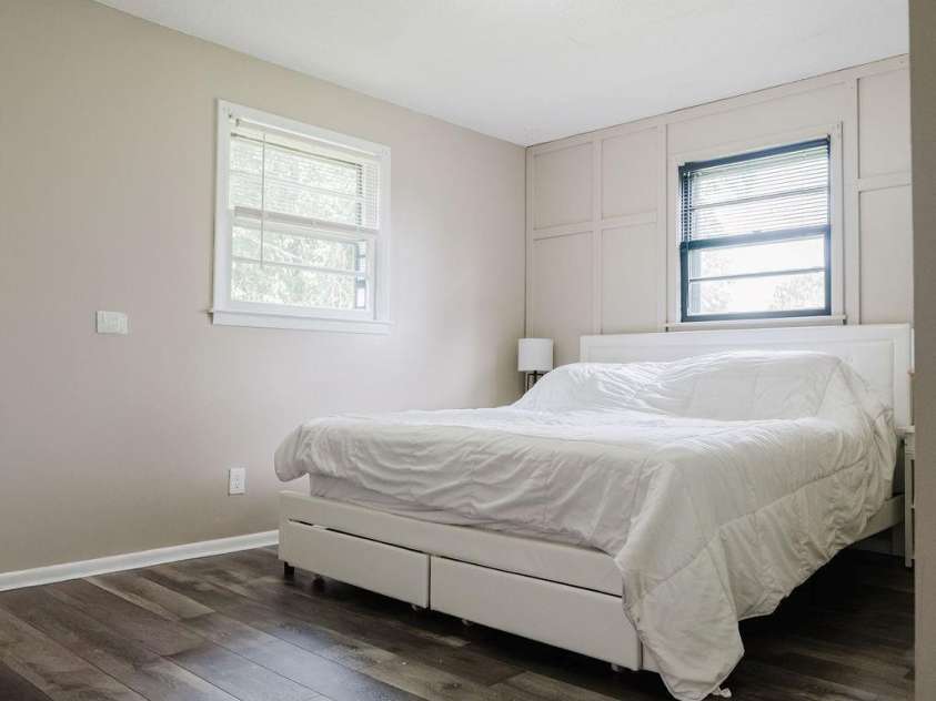 18 Shannon Court, Newton, NC 28658.  MLS# CAR4251262, YatesRealty ID 19802. Primary Bedroom