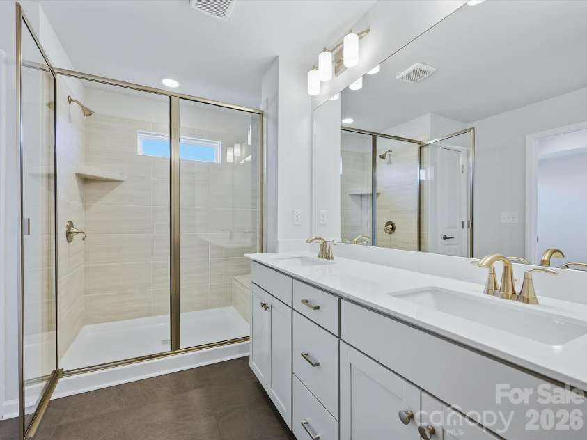 10032 Mamillion Drive, Huntersville, NC 28078.  MLS# CAR4379711, YatesRealty ID 19803. 