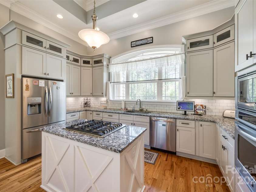 1012 Ledge Wood Lane, Clover, SC 29710.  MLS# CAR4239136, YatesRealty ID 19803. 