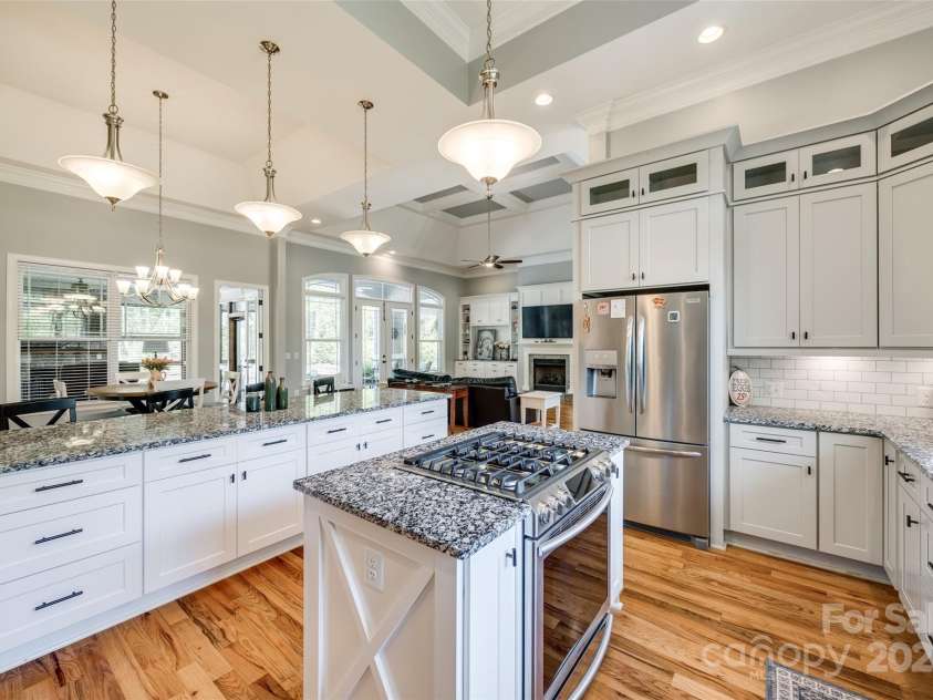 1012 Ledge Wood Lane, Clover, SC 29710.  MLS# CAR4239136, YatesRealty ID 19803. 