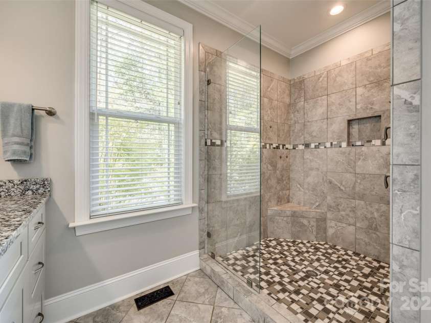 1012 Ledge Wood Lane, Clover, SC 29710.  MLS# CAR4239136, YatesRealty ID 19803. 