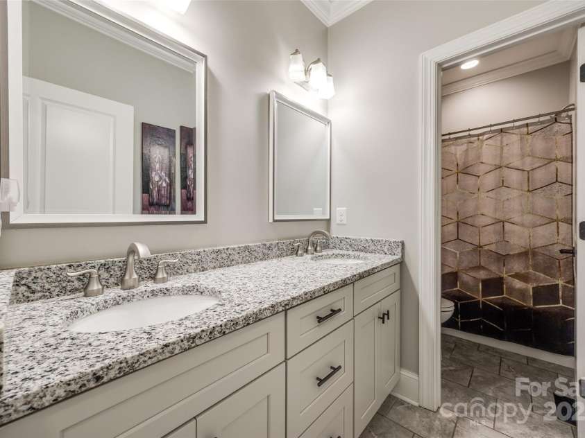 1012 Ledge Wood Lane, Clover, SC 29710.  MLS# CAR4239136, YatesRealty ID 19803. 