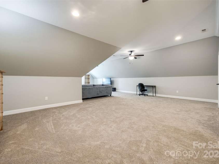 1012 Ledge Wood Lane, Clover, SC 29710.  MLS# CAR4239136, YatesRealty ID 19803. 