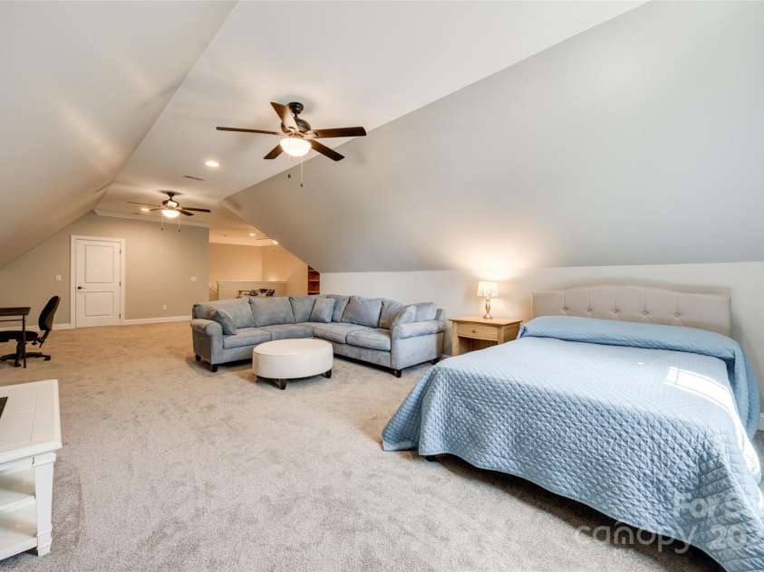 1012 Ledge Wood Lane, Clover, SC 29710.  MLS# CAR4239136, YatesRealty ID 19803. 