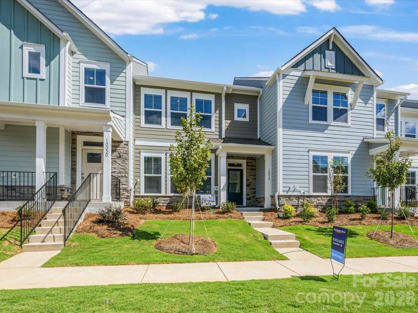 10028 Mamillion Drive, Huntersville, NC 28078.  MLS# CAR4379718, YatesRealty ID 19804. 