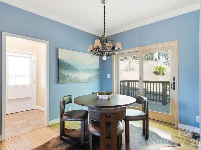 394 Hummingbird Lane, Elk Park, NC 28622.  MLS# CAR4376950, YatesRealty ID 19805. 