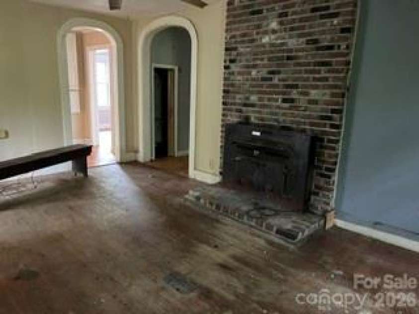 187 End Street, Chester, SC 29706.  MLS# CAR4377632, YatesRealty ID 19807. 