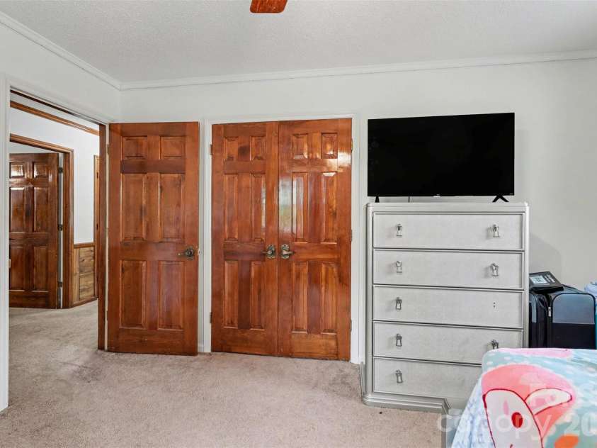 105 Fox Fire Run, Gastonia, NC 28052.  MLS# CAR4378985, YatesRealty ID 19808. 3rd Bedroom