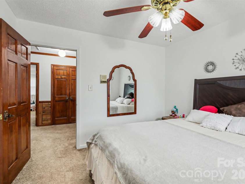 105 Fox Fire Run, Gastonia, NC 28052.  MLS# CAR4378985, YatesRealty ID 19808. Second bedroom
