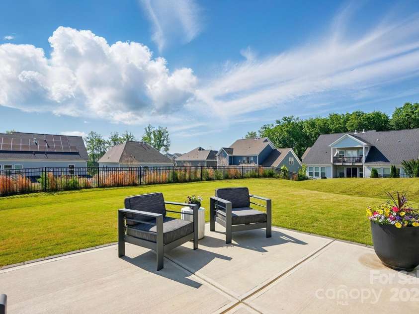 2062 Nellies Way, Fort Mill, SC 29715.  MLS# CAR4256755, YatesRealty ID 19808. 