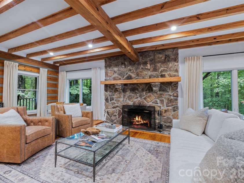 162 Highview Road, Cashiers, NC 28717.  MLS# CAR4379792, YatesRealty ID 19809. 