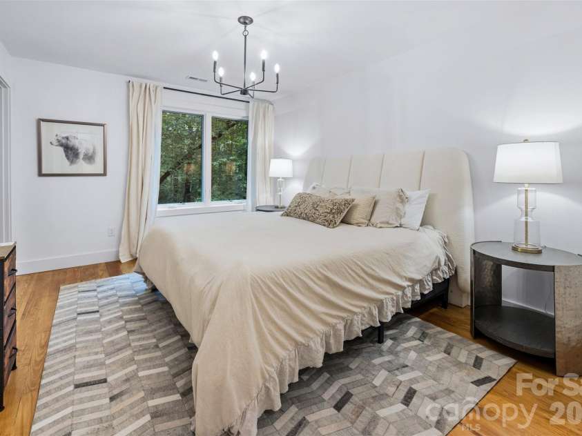 162 Highview Road, Cashiers, NC 28717.  MLS# CAR4379792, YatesRealty ID 19809. 