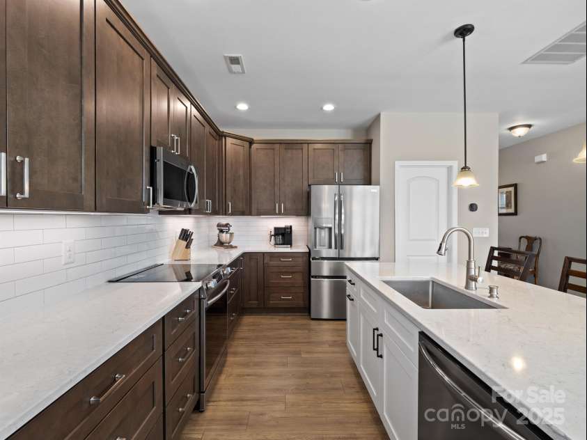 14106 Magnolia Walk Drive, Huntersville, NC 28078.  MLS# CAR4217811, YatesRealty ID 1981. 