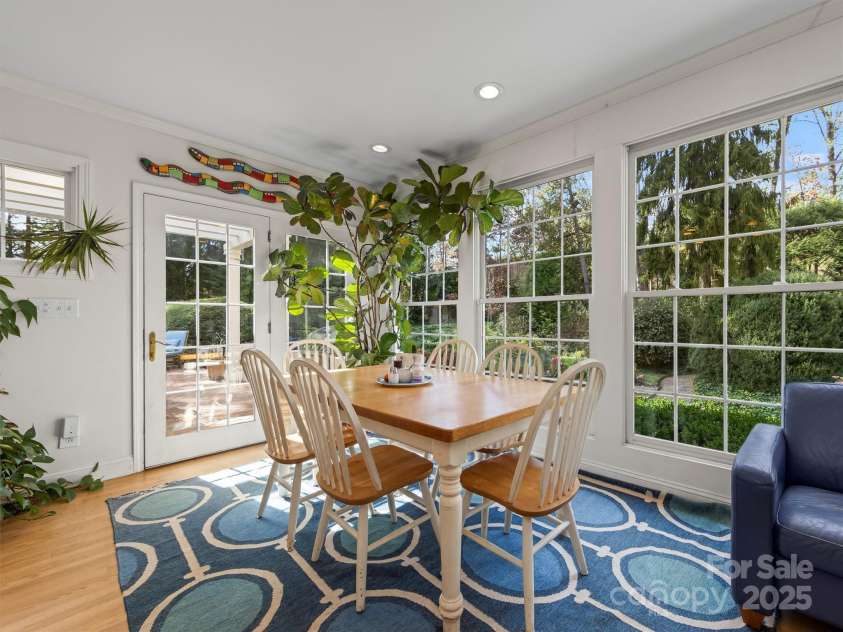 7 Park Road, Asheville, NC 28803.  MLS# CAR4322047, YatesRealty ID 1981. 