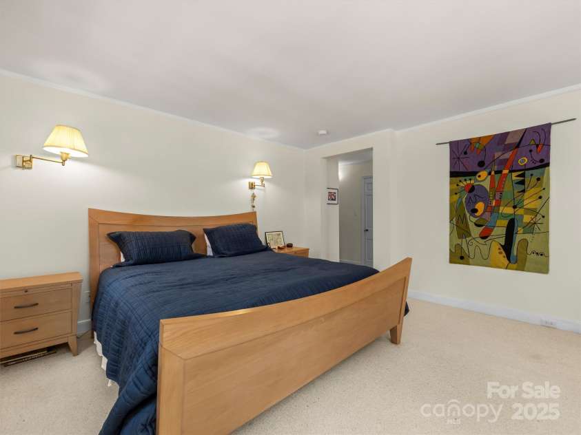 7 Park Road, Asheville, NC 28803.  MLS# CAR4322047, YatesRealty ID 1981. 