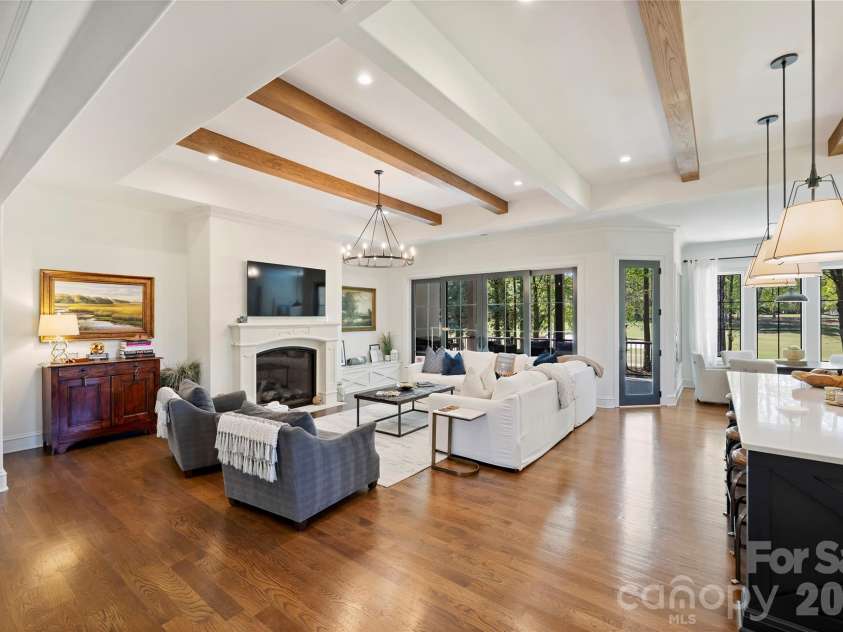 18300 Scotscraig Lane, Cornelius, NC 28031.  MLS# CAR4379461, YatesRealty ID 19811. 
