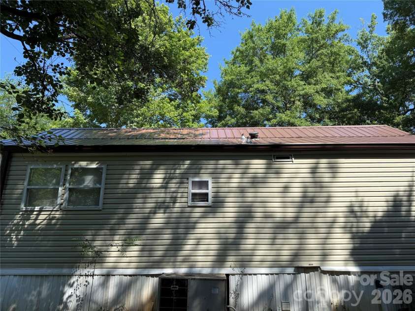 128 Indian Harbor Trail, Mount Gilead, NC 27306.  MLS# CAR4379178, YatesRealty ID 19812. 