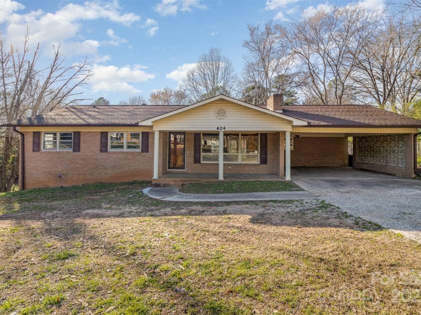 624 Flicker Street, Concord, NC 28027.  MLS# CAR4237428, YatesRealty ID 19812. 