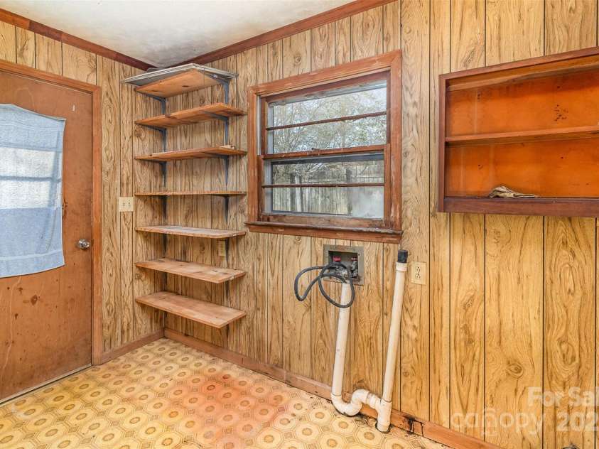 624 Flicker Street, Concord, NC 28027.  MLS# CAR4237428, YatesRealty ID 19812. 