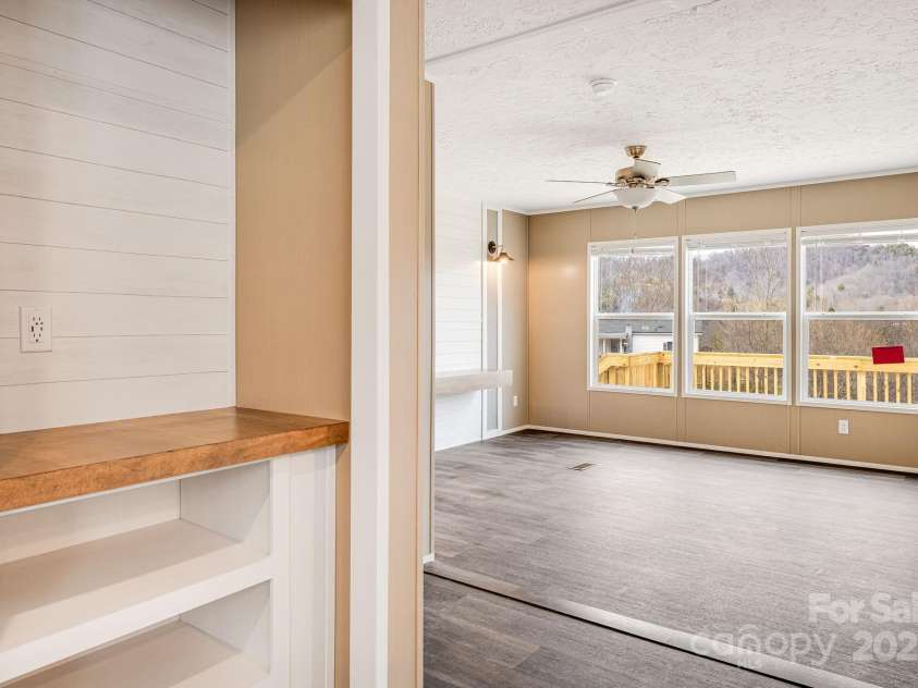 96 Sandons Trail, Marshall, NC 28753.  MLS# CAR4224480, YatesRealty ID 19813. Pantry