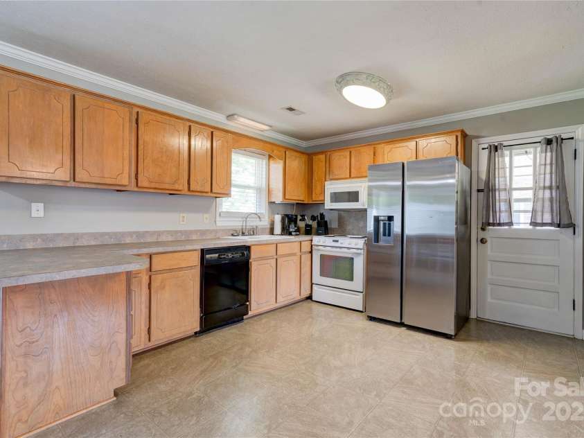 3413 Fallston Road, Shelby, NC 28150.  MLS# CAR4267283, YatesRealty ID 19814. 