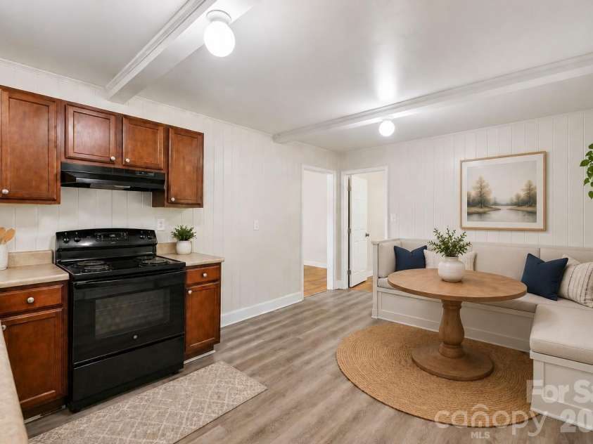 3935 Crestridge Drive, Charlotte, NC 28217.  MLS# CAR4378753, YatesRealty ID 19814. Virtually Staged.