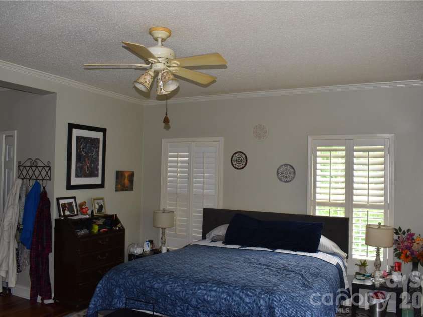 25 Triton Way, Old Fort, NC 28762.  MLS# CAR4378196, YatesRealty ID 19815. 