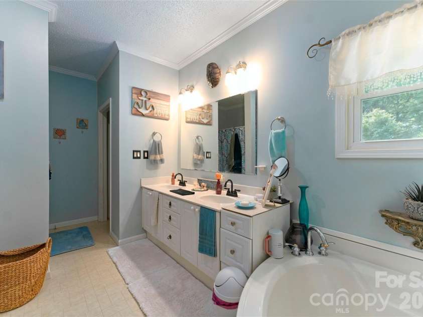 25 Triton Way, Old Fort, NC 28762.  MLS# CAR4378196, YatesRealty ID 19815. 