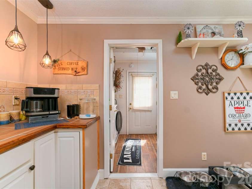25 Triton Way, Old Fort, NC 28762.  MLS# CAR4378196, YatesRealty ID 19815. 