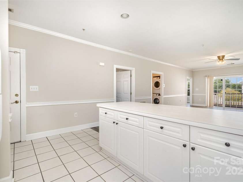 8969 Meadow Vista Road, Charlotte, NC 28213.  MLS# CAR4261482, YatesRealty ID 19815. 