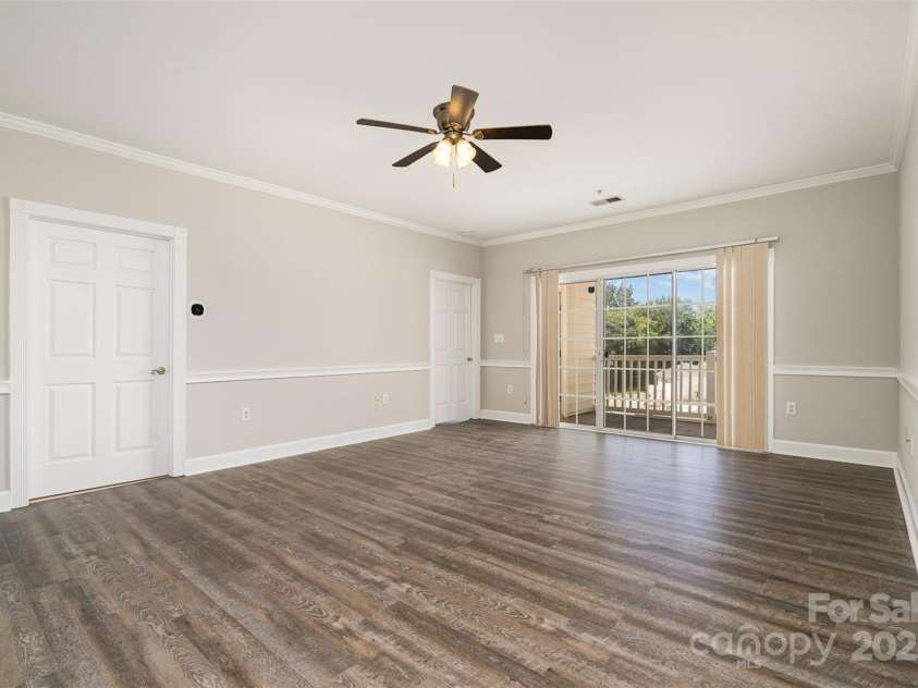 8969 Meadow Vista Road, Charlotte, NC 28213.  MLS# CAR4261482, YatesRealty ID 19815. 