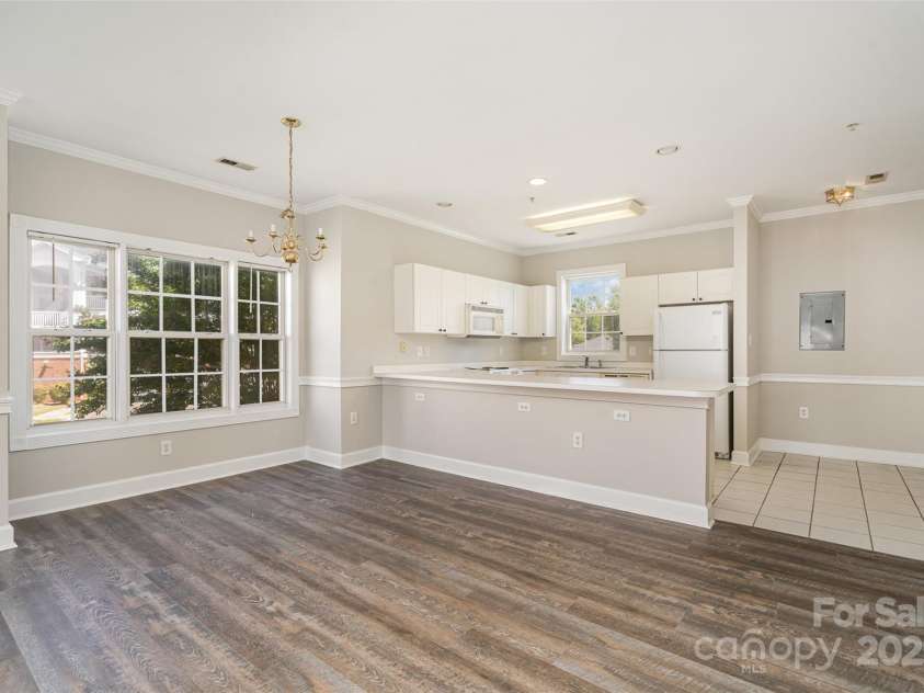 8969 Meadow Vista Road, Charlotte, NC 28213.  MLS# CAR4261482, YatesRealty ID 19815. 