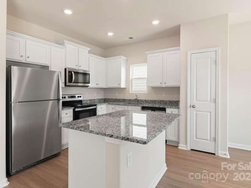 3607 Clover Valley Drive, Gastonia, NC 28052.  MLS# CAR4179465, YatesRealty ID 19816. 