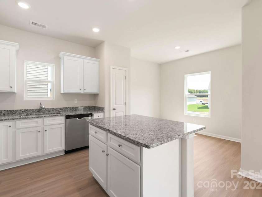 3607 Clover Valley Drive, Gastonia, NC 28052.  MLS# CAR4179465, YatesRealty ID 19816. 