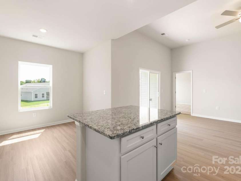 3607 Clover Valley Drive, Gastonia, NC 28052.  MLS# CAR4179465, YatesRealty ID 19816. 